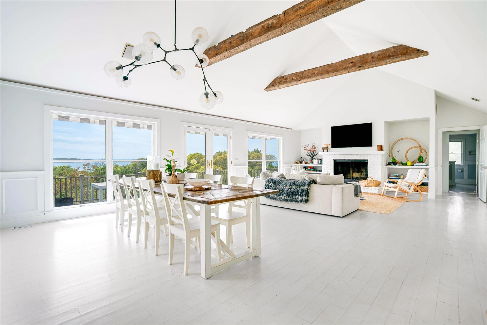 6 Beech Hollow Court, Montauk, New York image 7