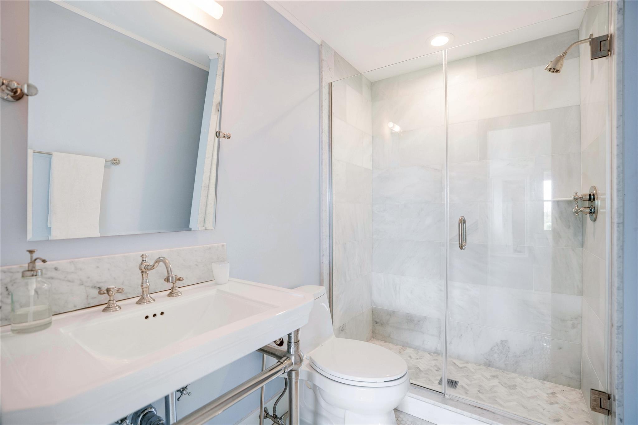6 Beech Hollow Court, Montauk, New York image 37