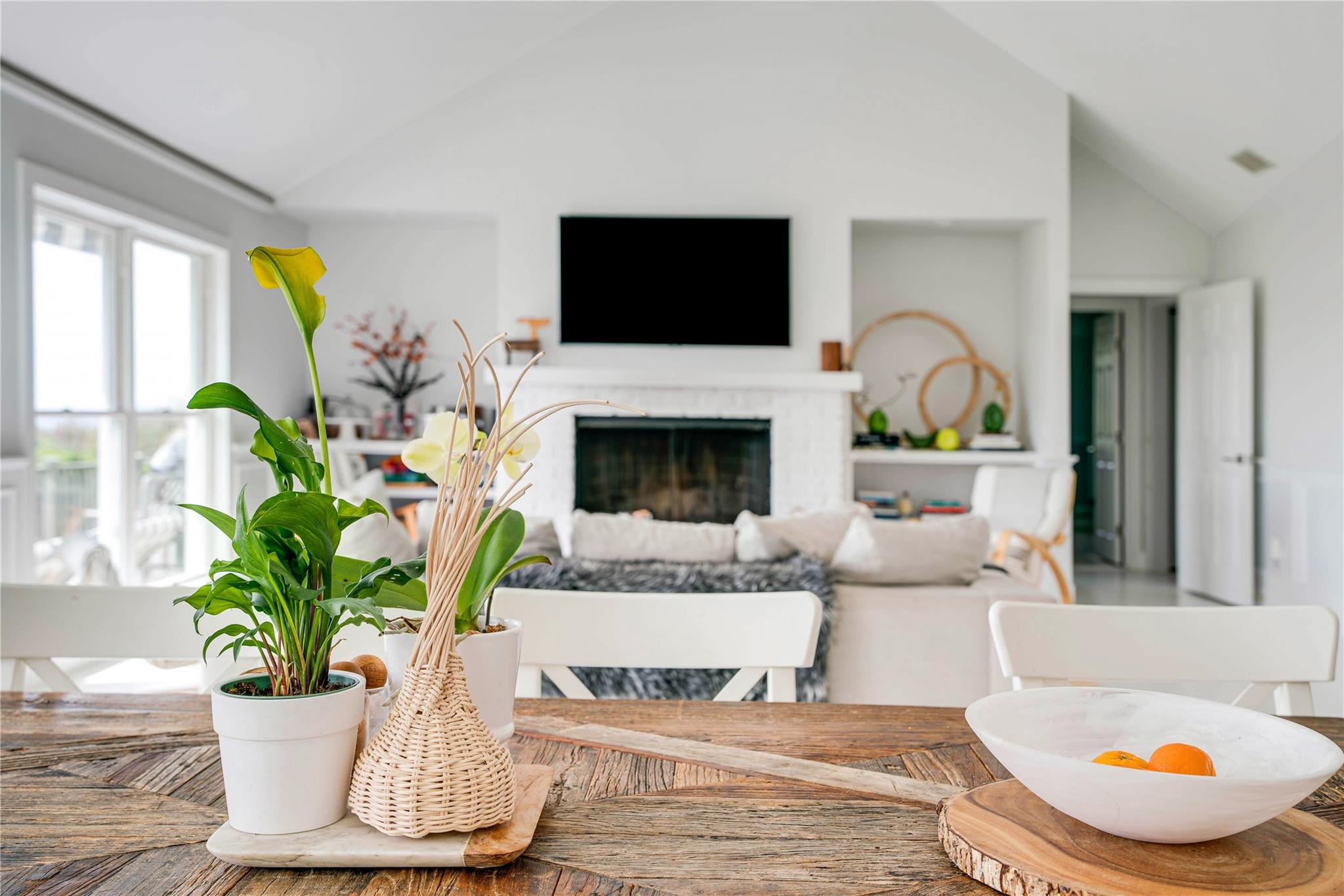 6 Beech Hollow Court, Montauk, New York image 10