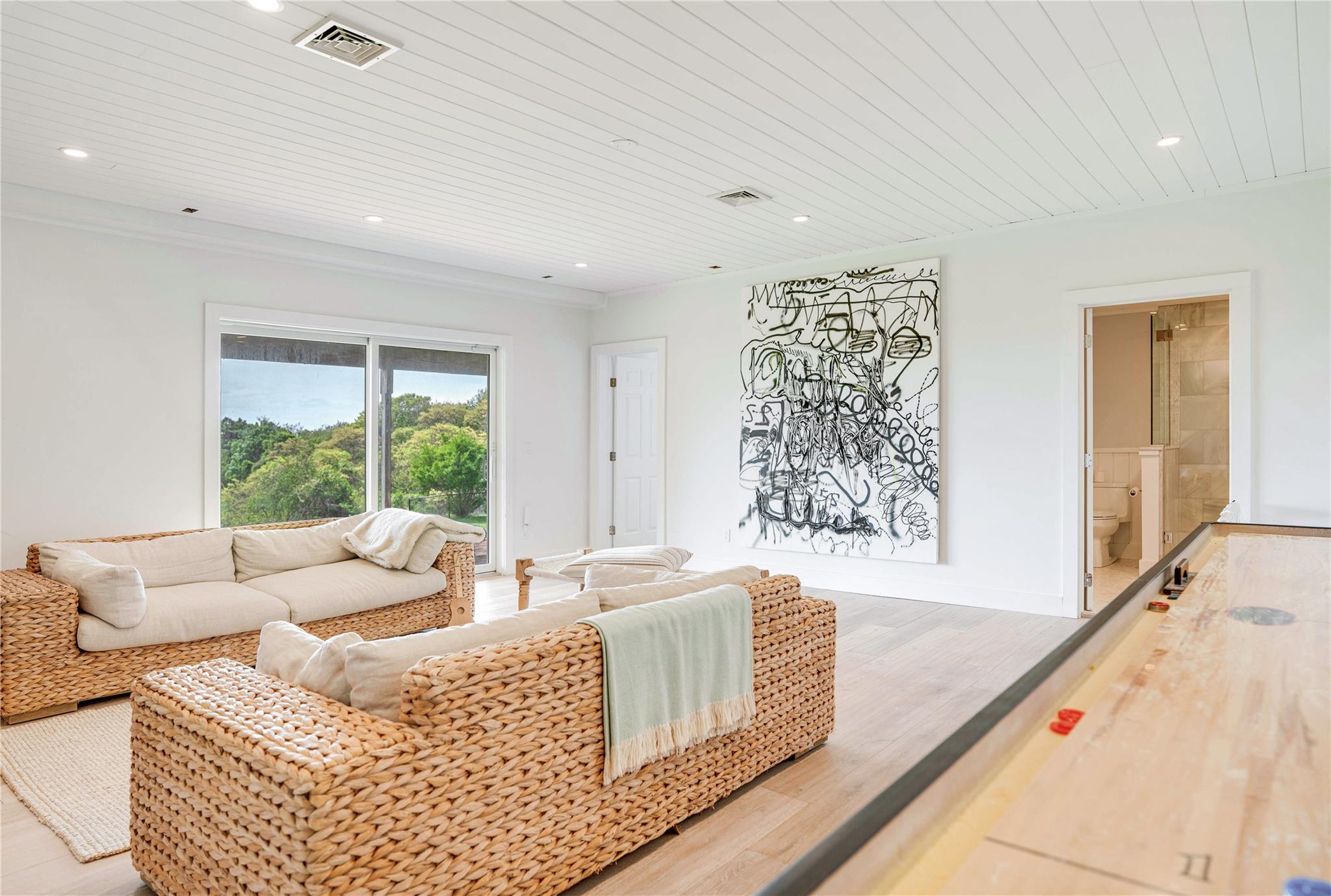 6 Beech Hollow Court, Montauk, New York image 38