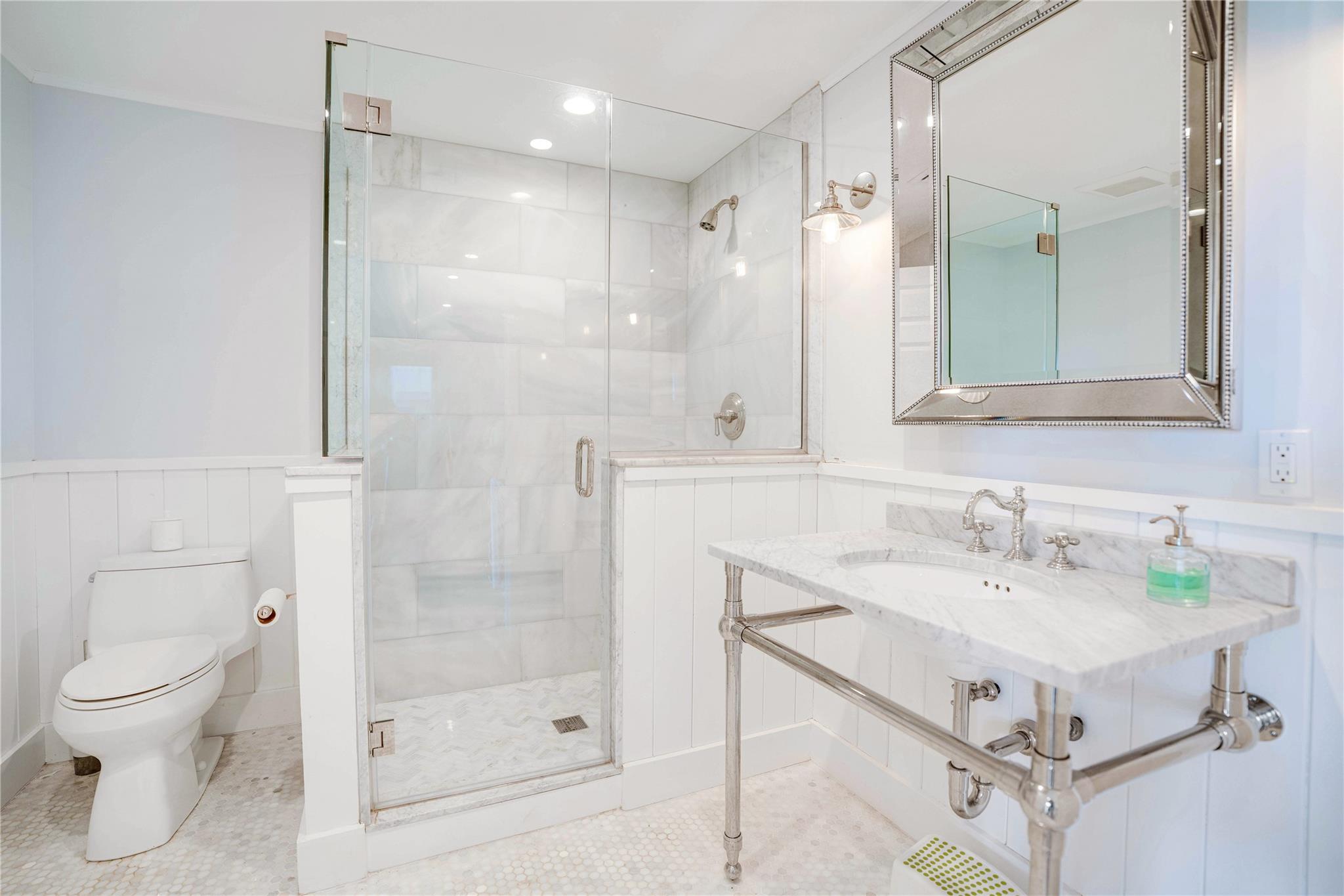 6 Beech Hollow Court, Montauk, New York image 35