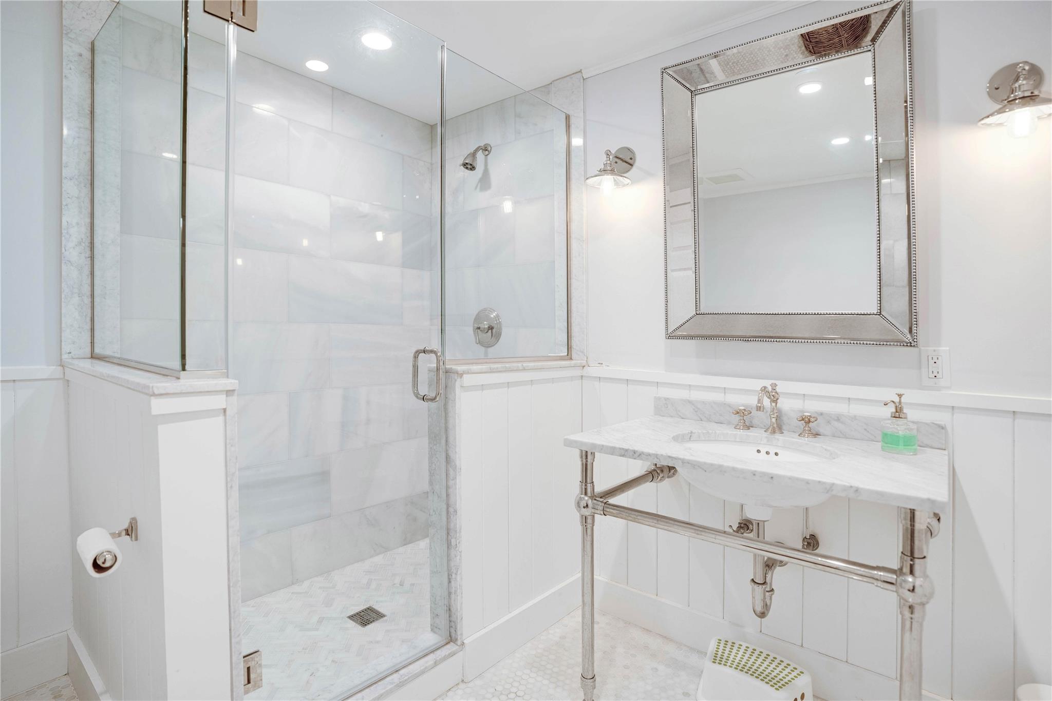 6 Beech Hollow Court, Montauk, New York image 36