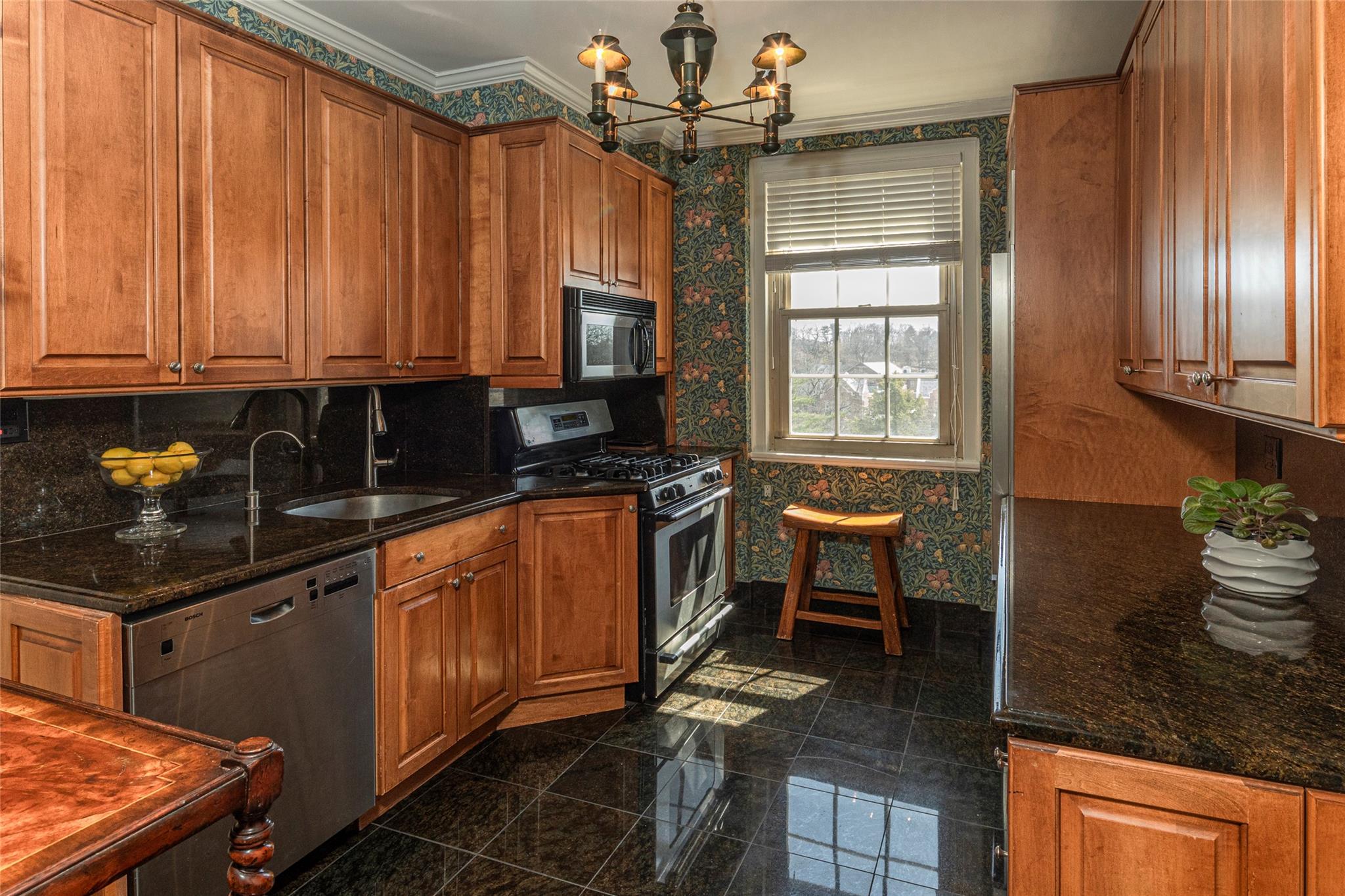 9 Tanglewylde Avenue #6A, Bronxville, New York image 12