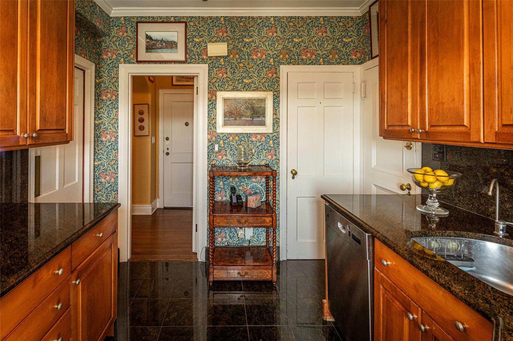 9 Tanglewylde Avenue #6A, Bronxville, New York image 13