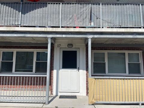 Homes For Rent - 15 Georgia Avenue #2<br/> Long Beach, NY 11561