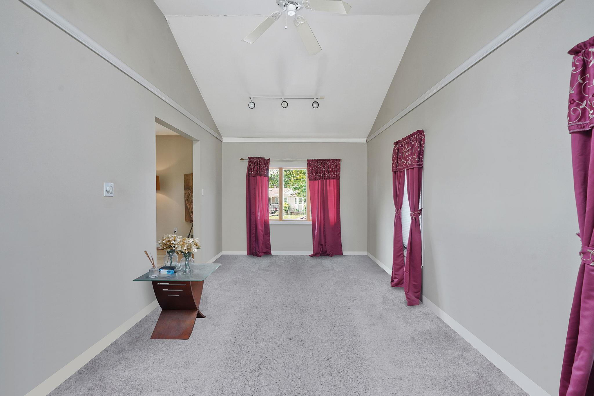 250 Fruitwood Lane, Central Islip, New York image 12