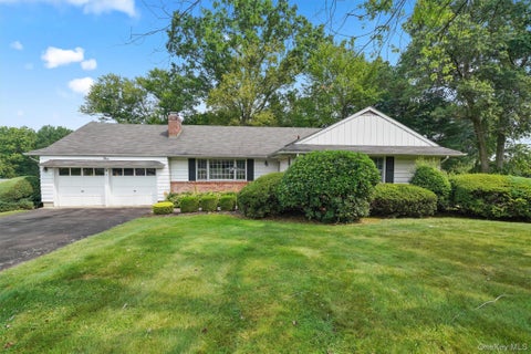 Homes For Sale - 4 Lombardi Drive<br/> Rockland County, New City, NY 10956