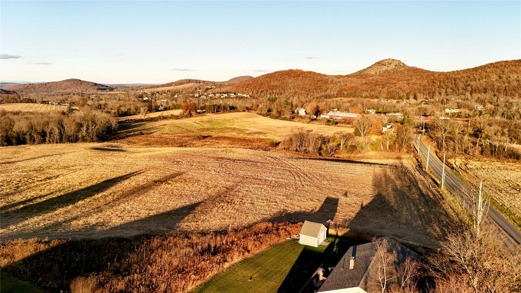 Kings Highway, Sugar Loaf, New York image 3