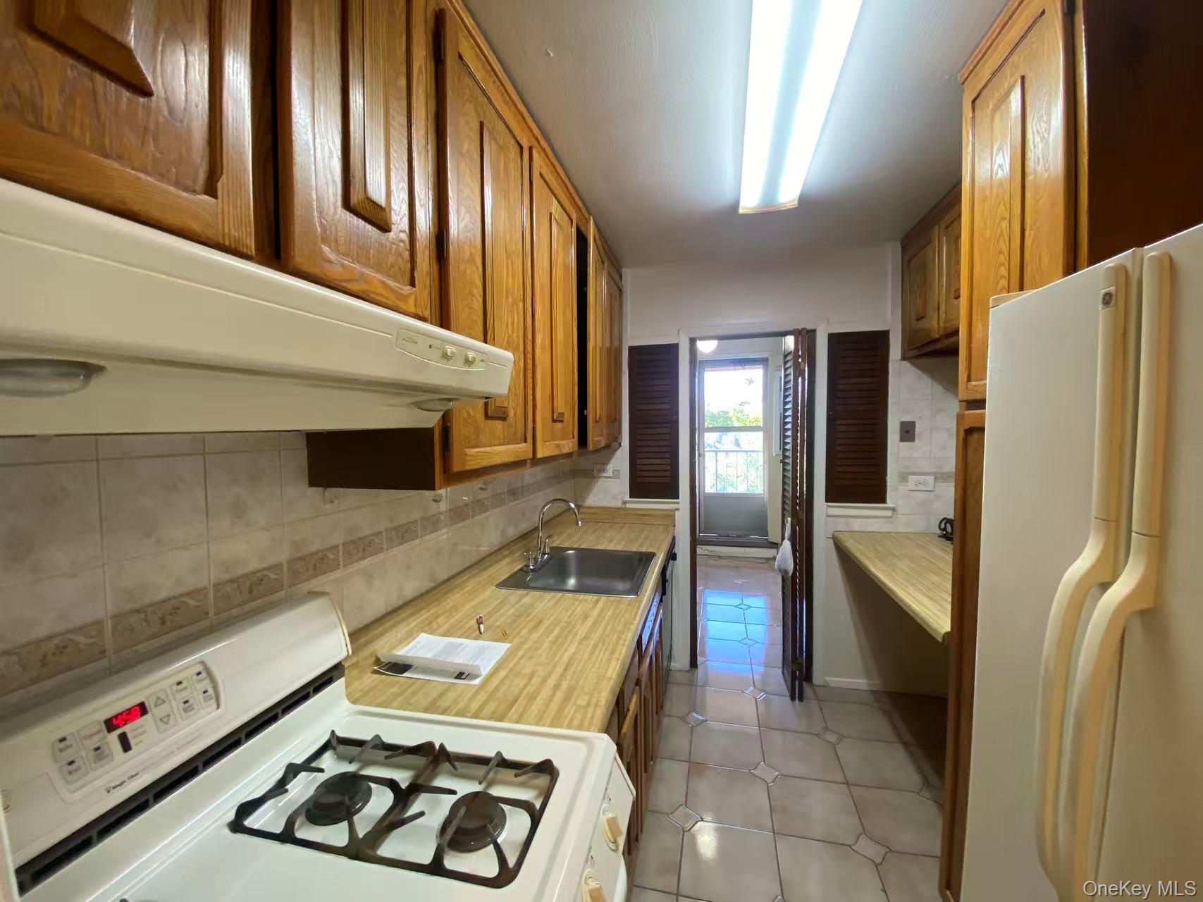 14055 34th Avenue 3E