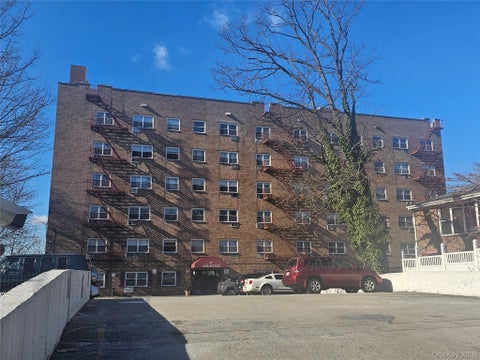 Homes For Sale - 47 Alta Avenue #4D<br/> Yonkers, NY 10705