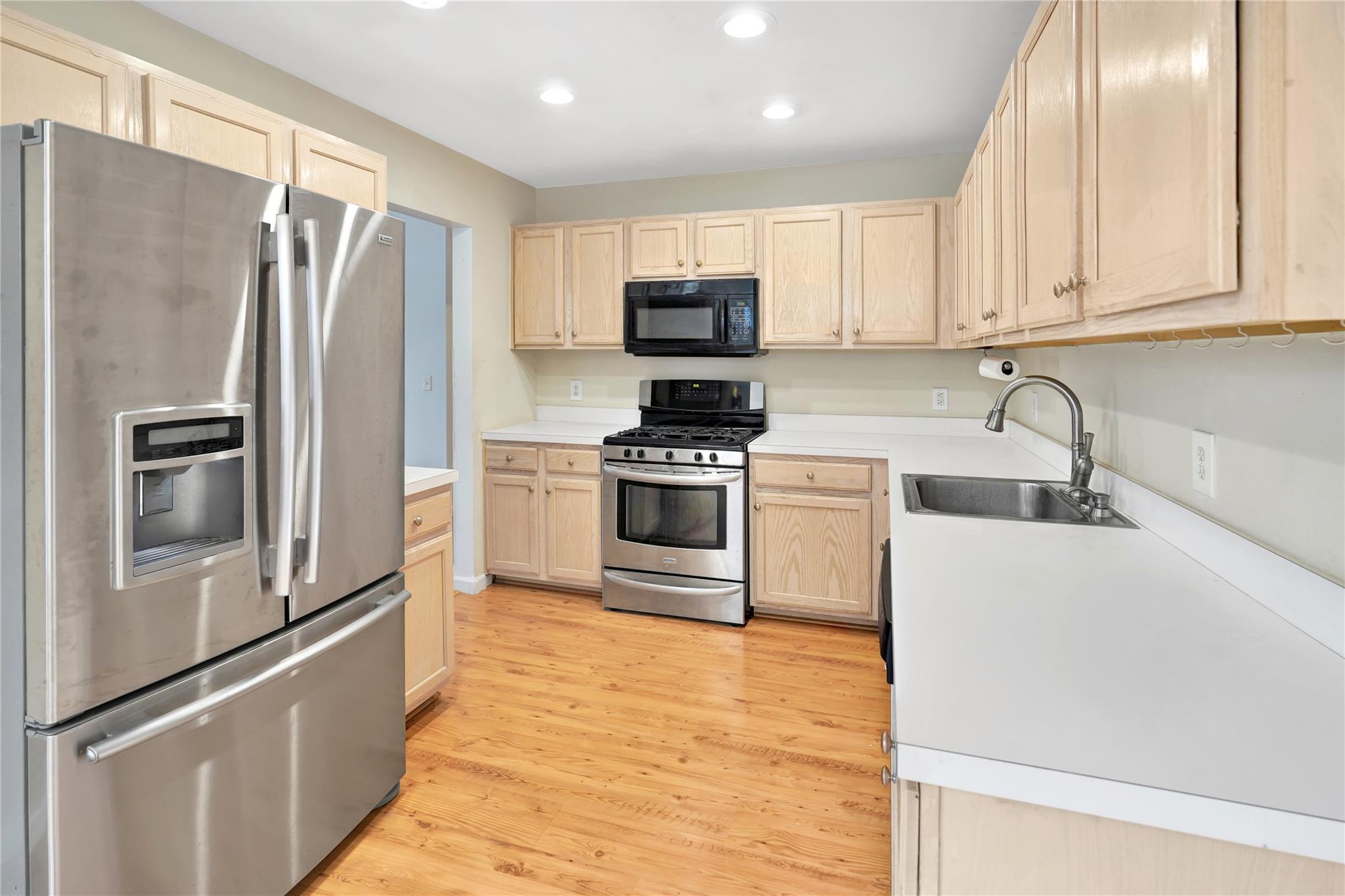 780 Birchwood Park Drive, Middle Island, New York image 10