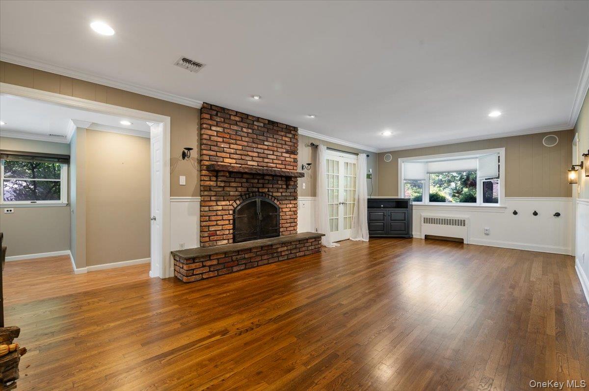 16 Brook Lane