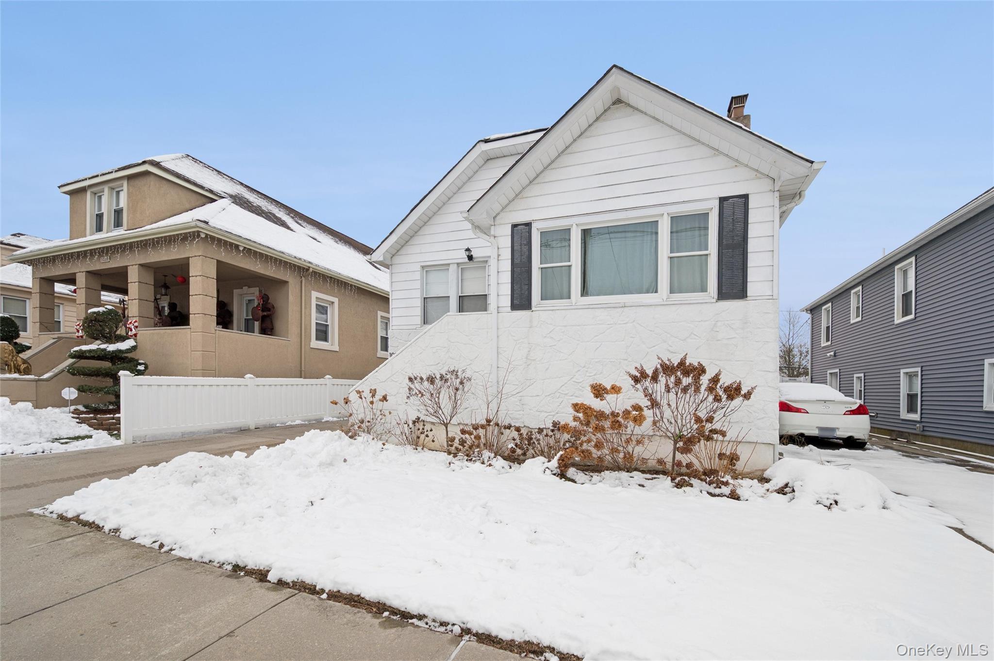 1038 Traymore Boulevard