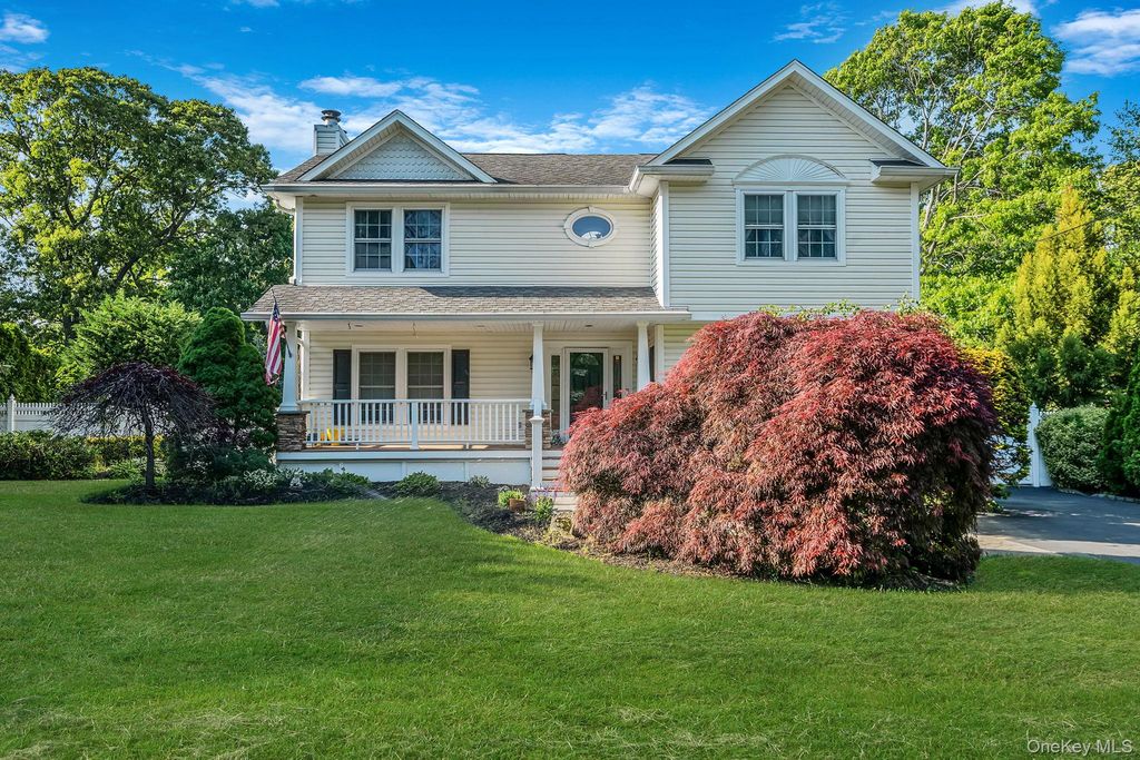 Photo of 364 Twilight Lane, Smithtown, NY 11787 (MLS # 1004270)
