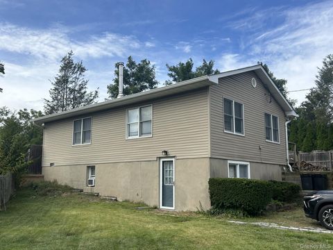 15 Crest Drive East Northport NY 11731