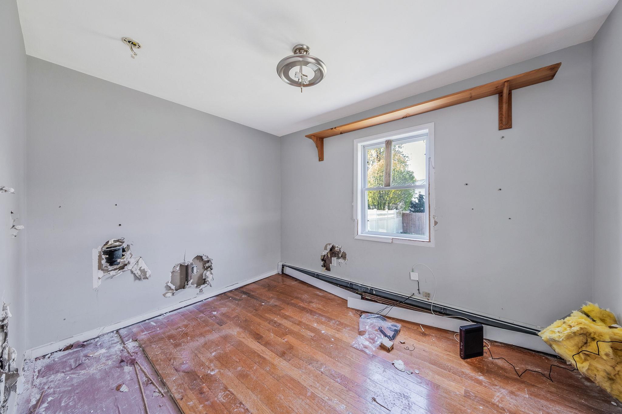 36 W 19th Street, Huntington Station, New York image 15