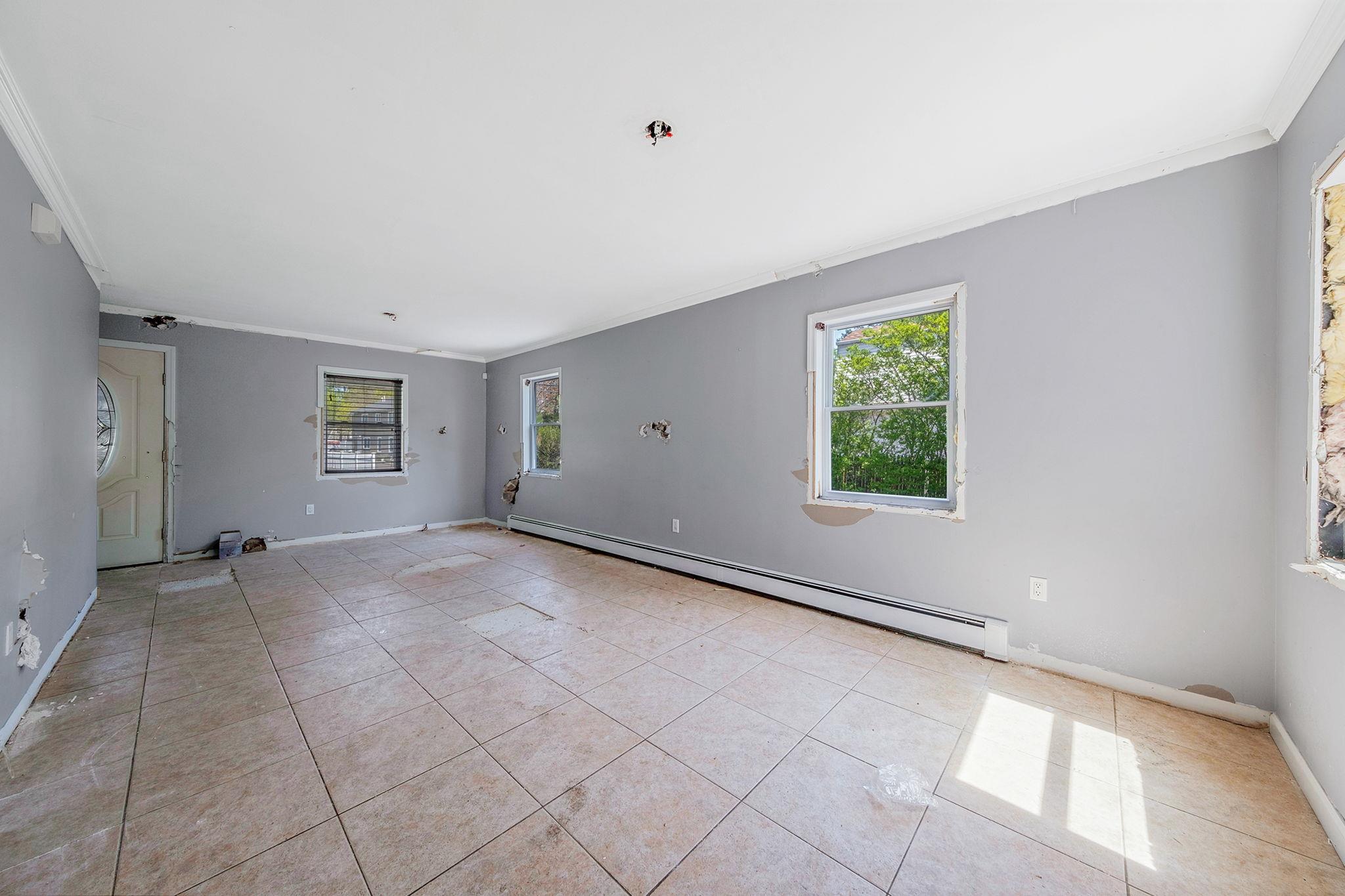 36 W 19th Street, Huntington Station, New York image 6