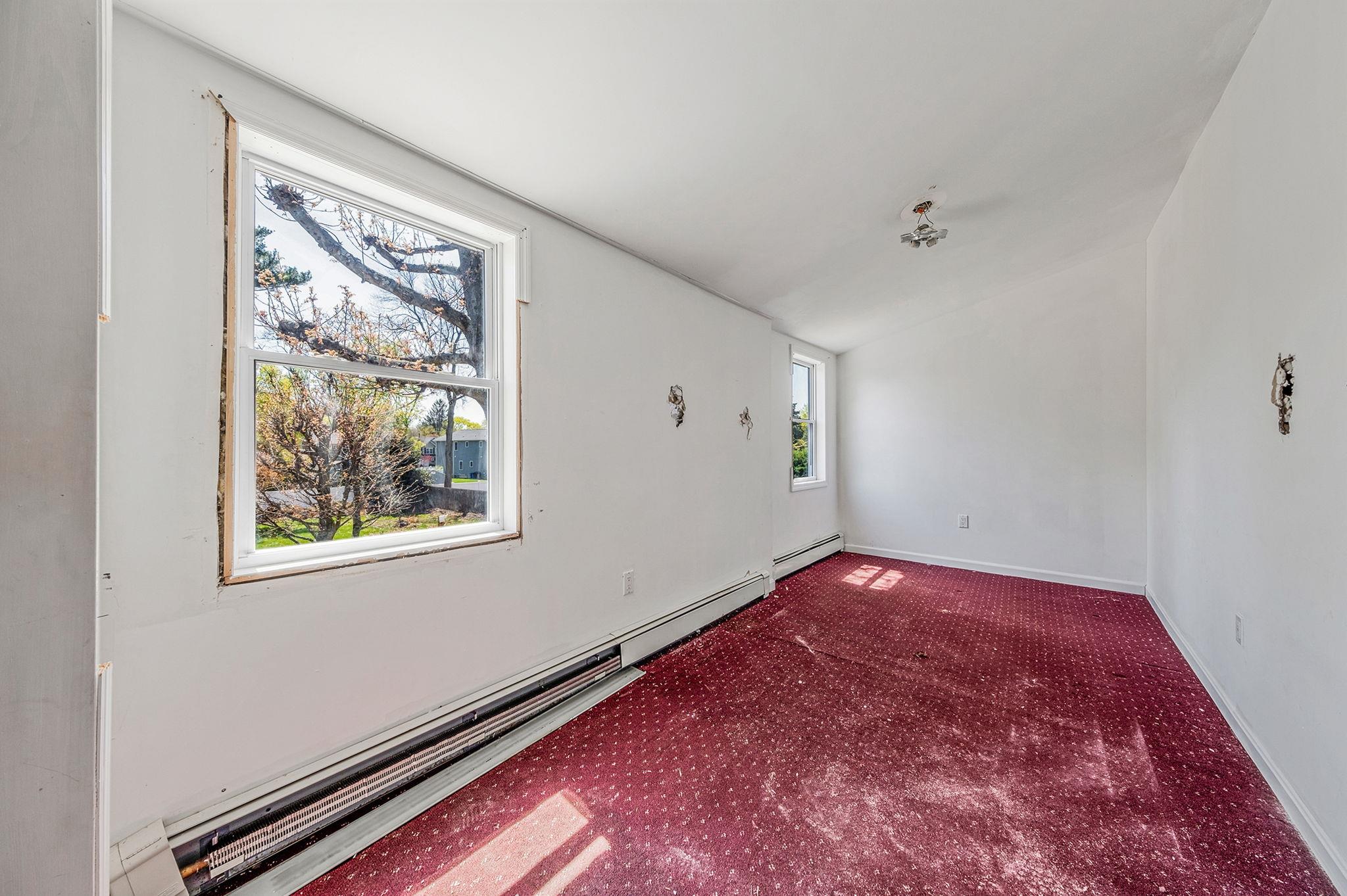 36 W 19th Street, Huntington Station, New York image 20