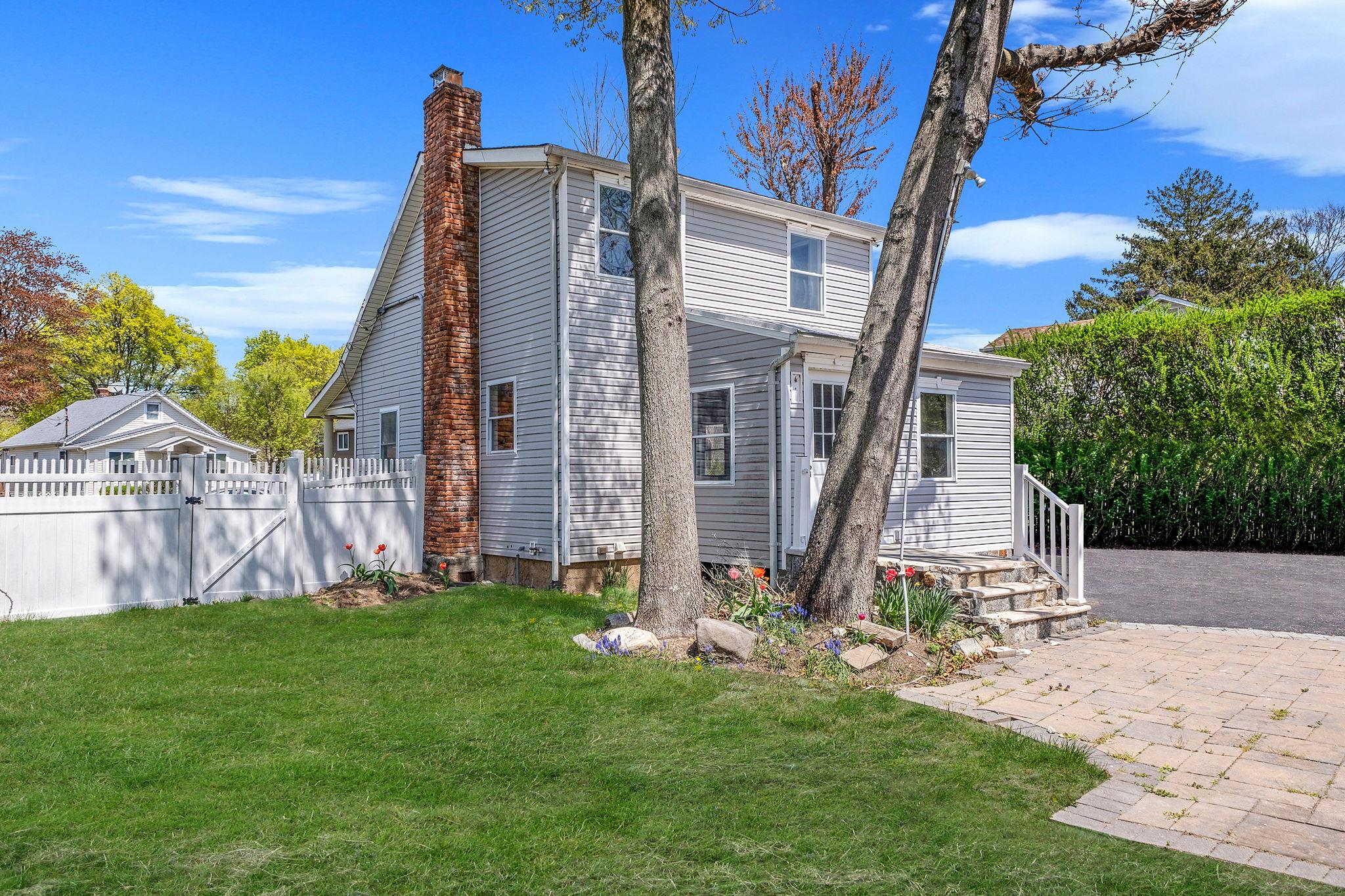 36 W 19th Street, Huntington Station, New York image 27