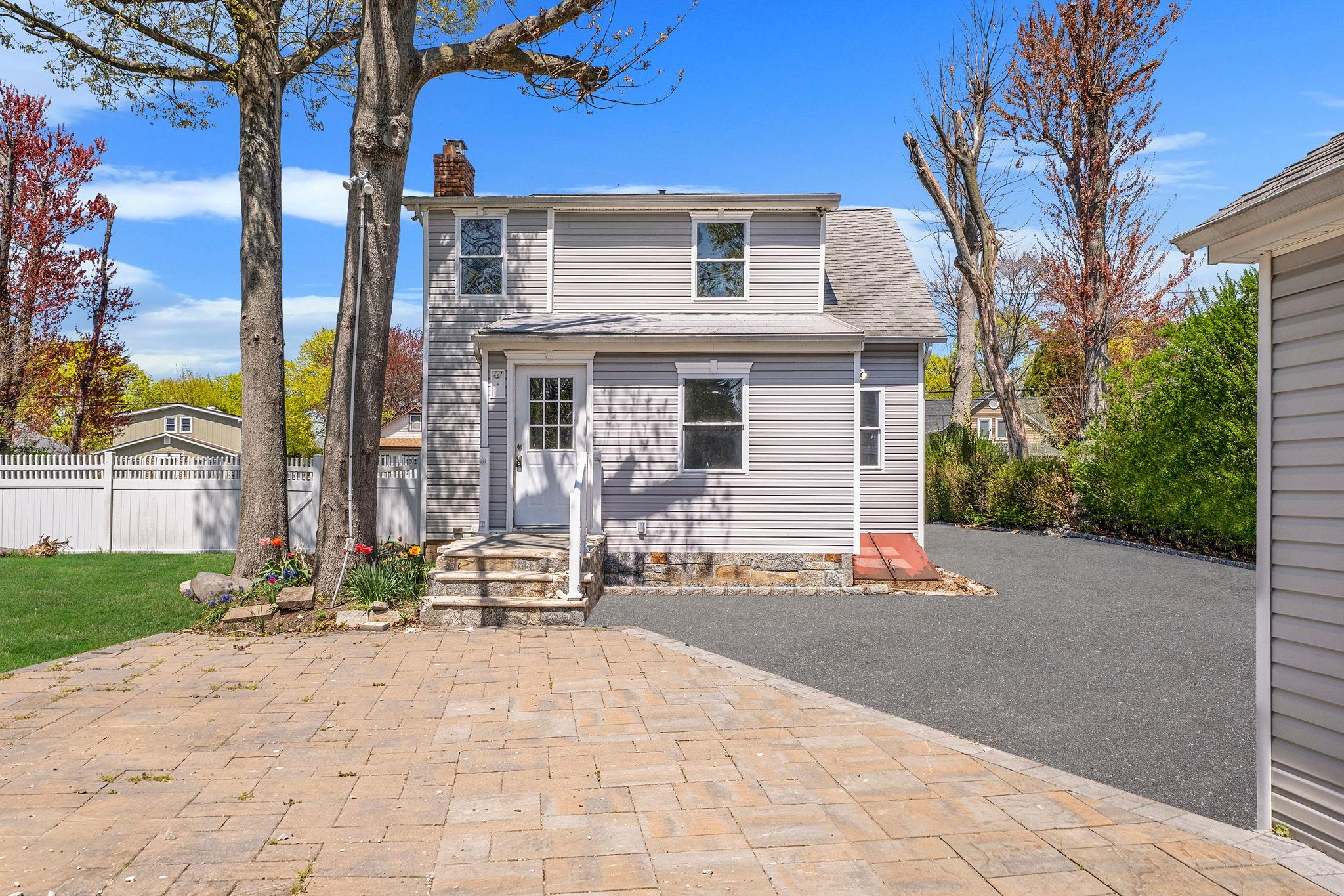 36 W 19th Street, Huntington Station, New York image 26