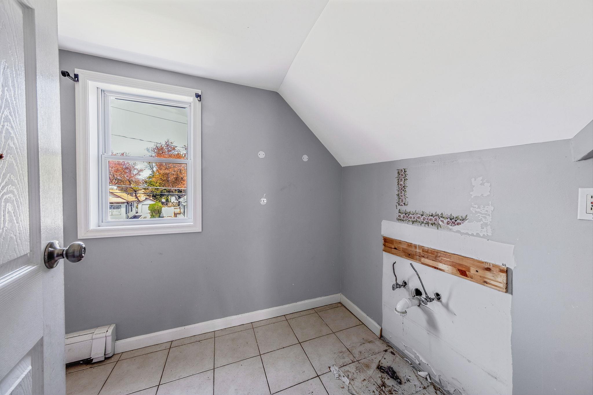 36 W 19th Street, Huntington Station, New York image 22