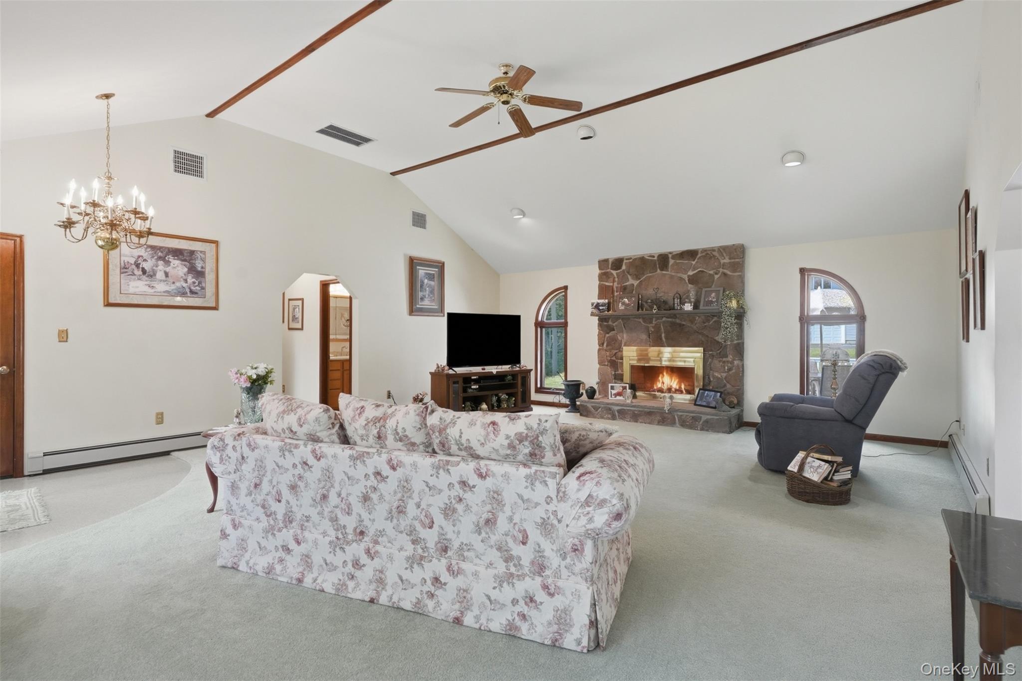 806 Peenpack Trail