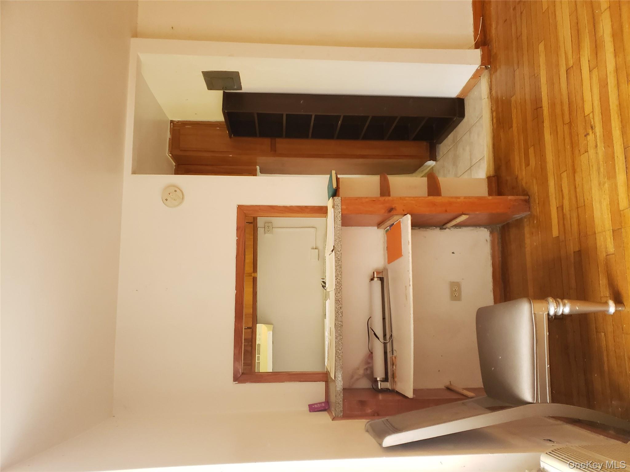 1332 Metropolitan Avenue 6A