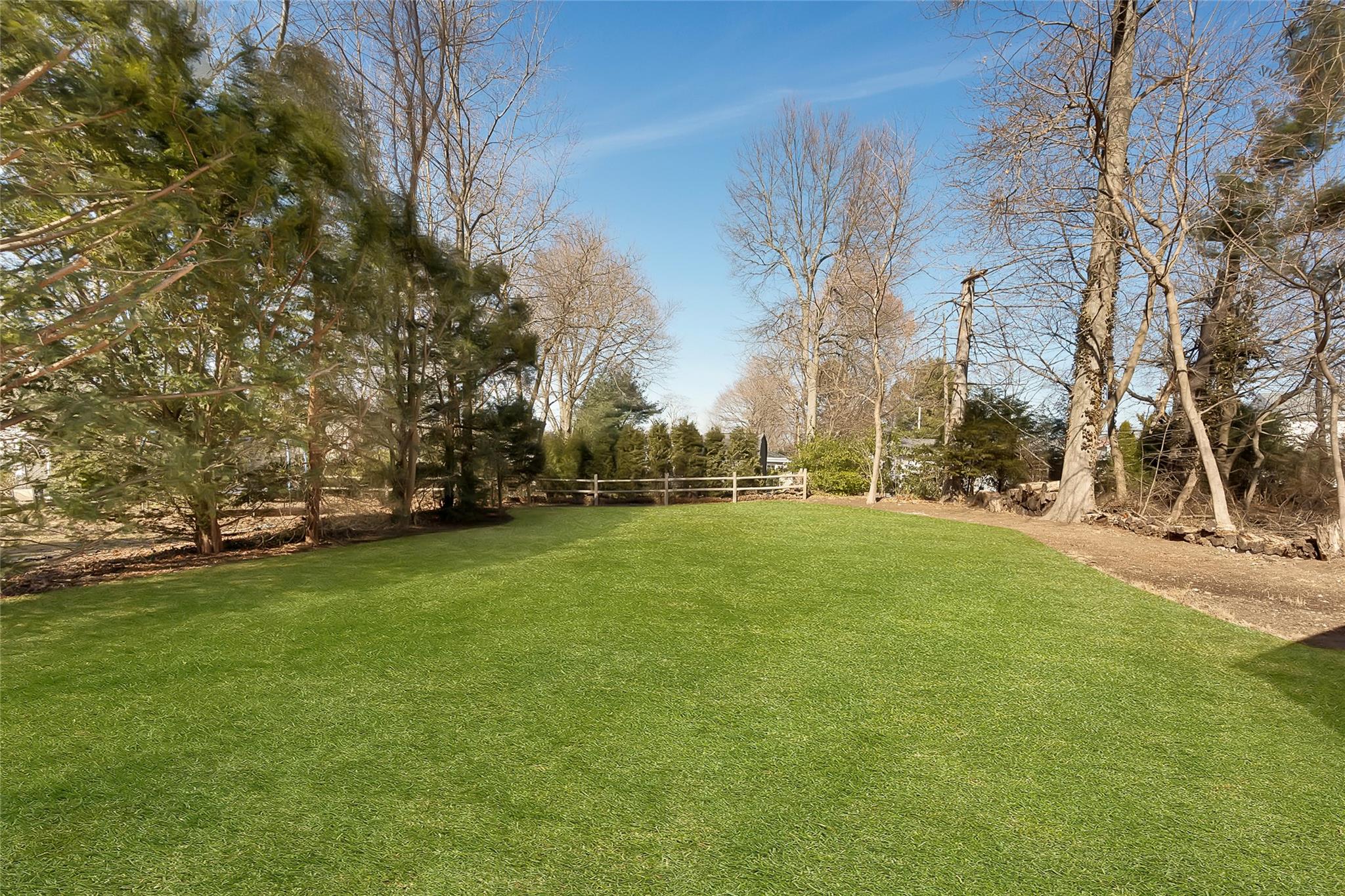 18 Hubbard Drive, White Plains, New York image 24