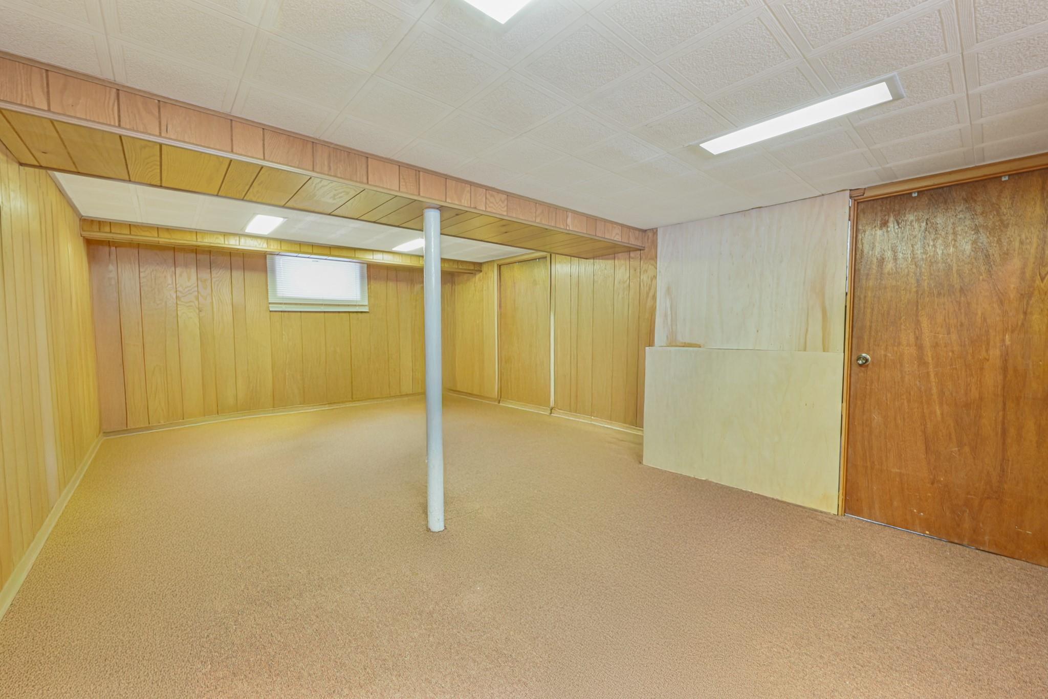 81 E Lincoln Avenue, Valley Stream, New York image 19