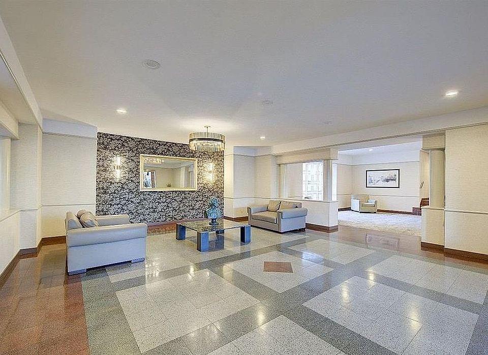 67-66 108 Street #D5, Forest Hills, New York image 2