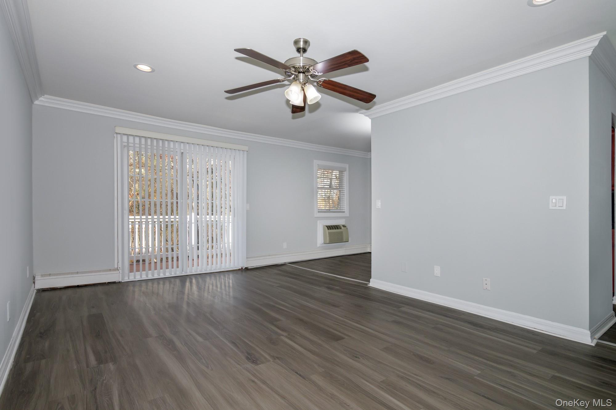 1750 W Main Street H09