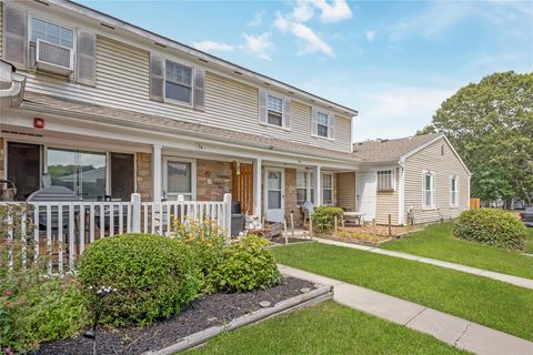 5F Valley Forge Court, Ridge, NY 11961 - MLS#: 892358