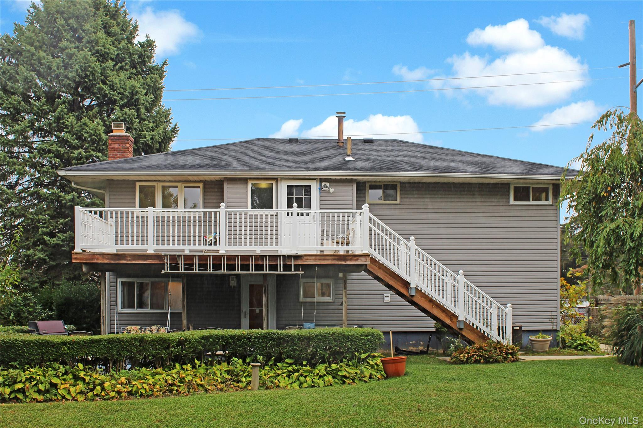 640 Carlls Path