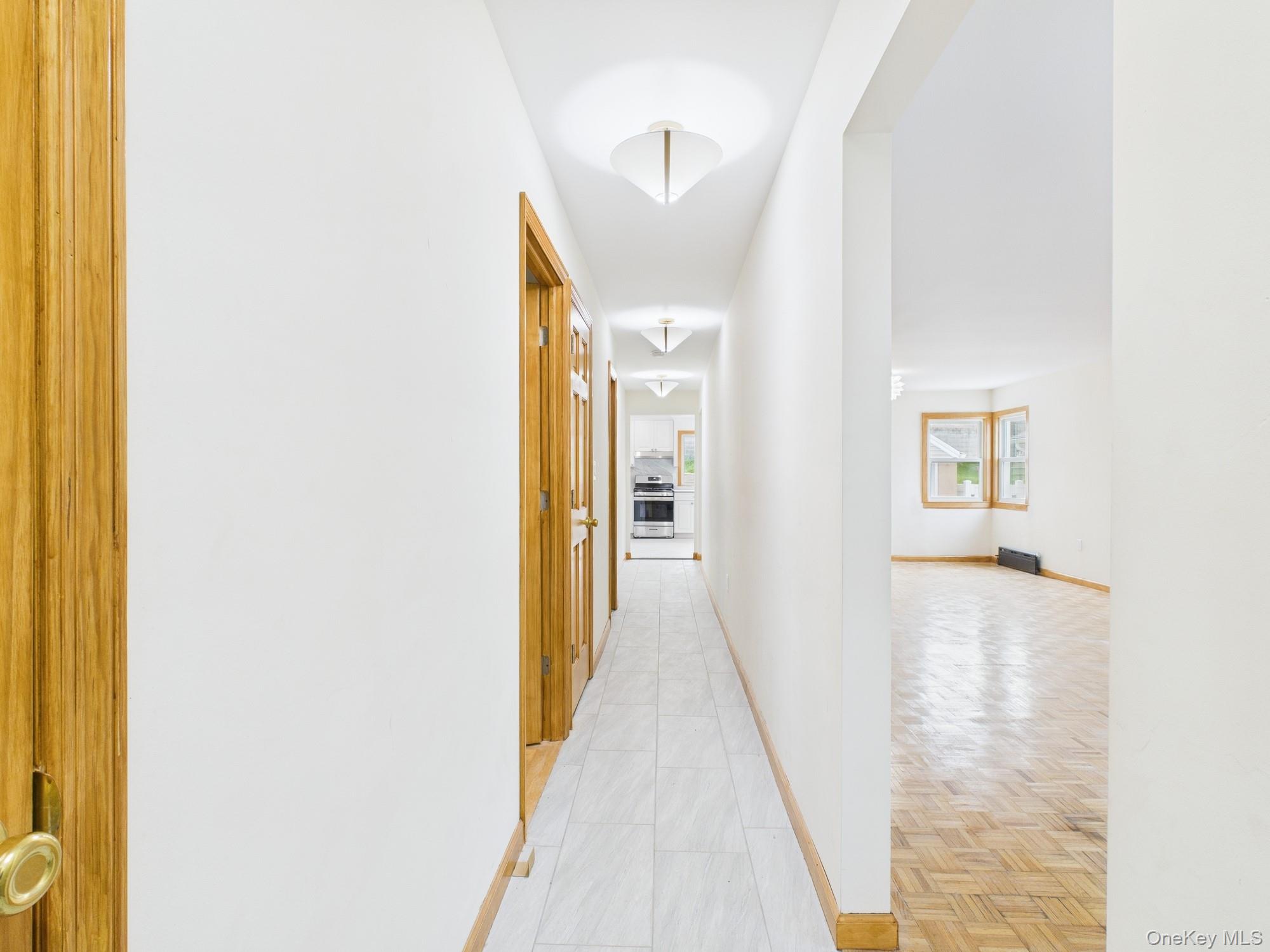 51-10 Little Neck Pkwy