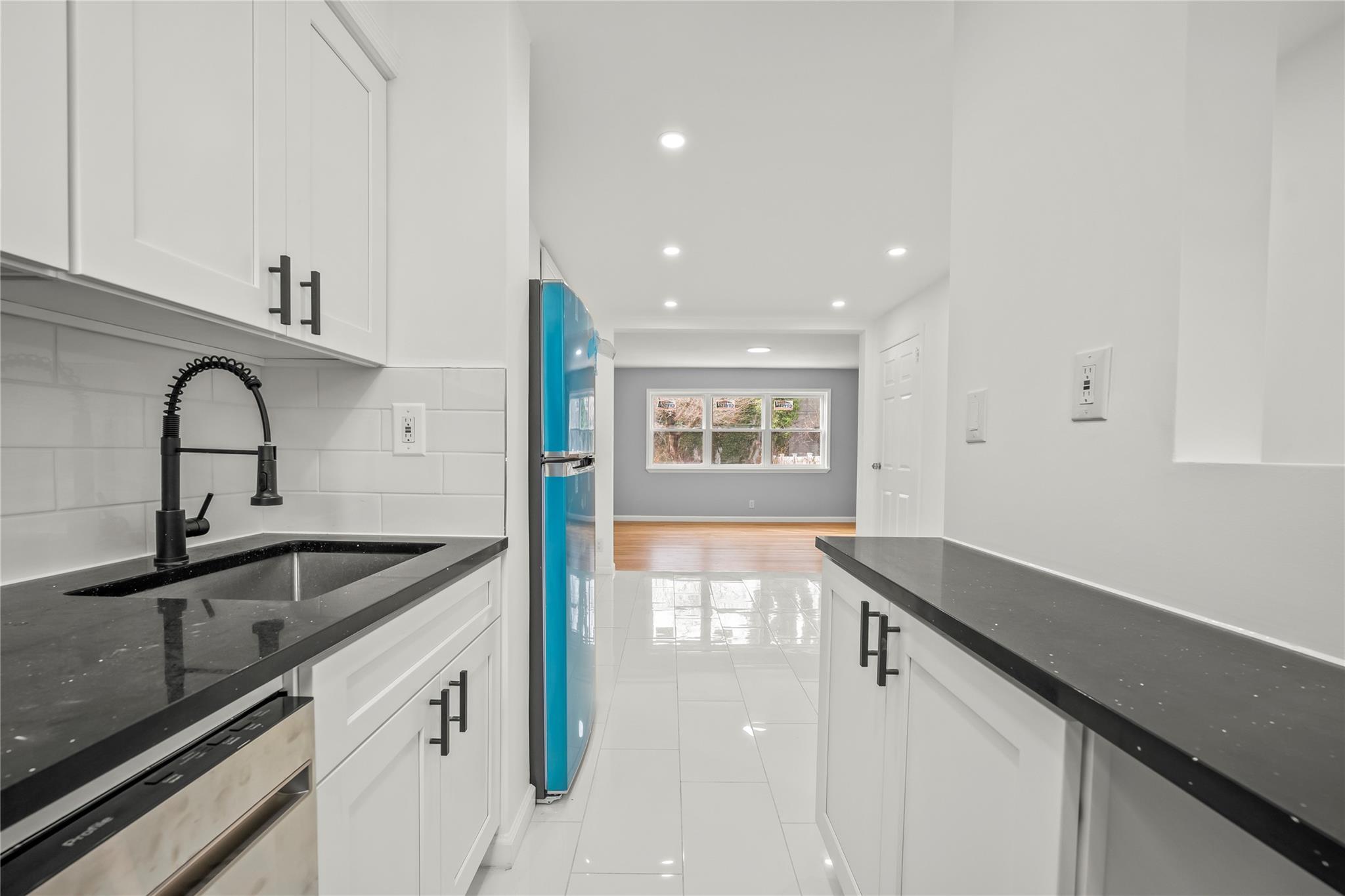 1210 151st Place, Whitestone, New York image 6