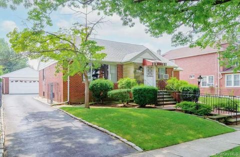 15306 32 ave Flushing NY 11354