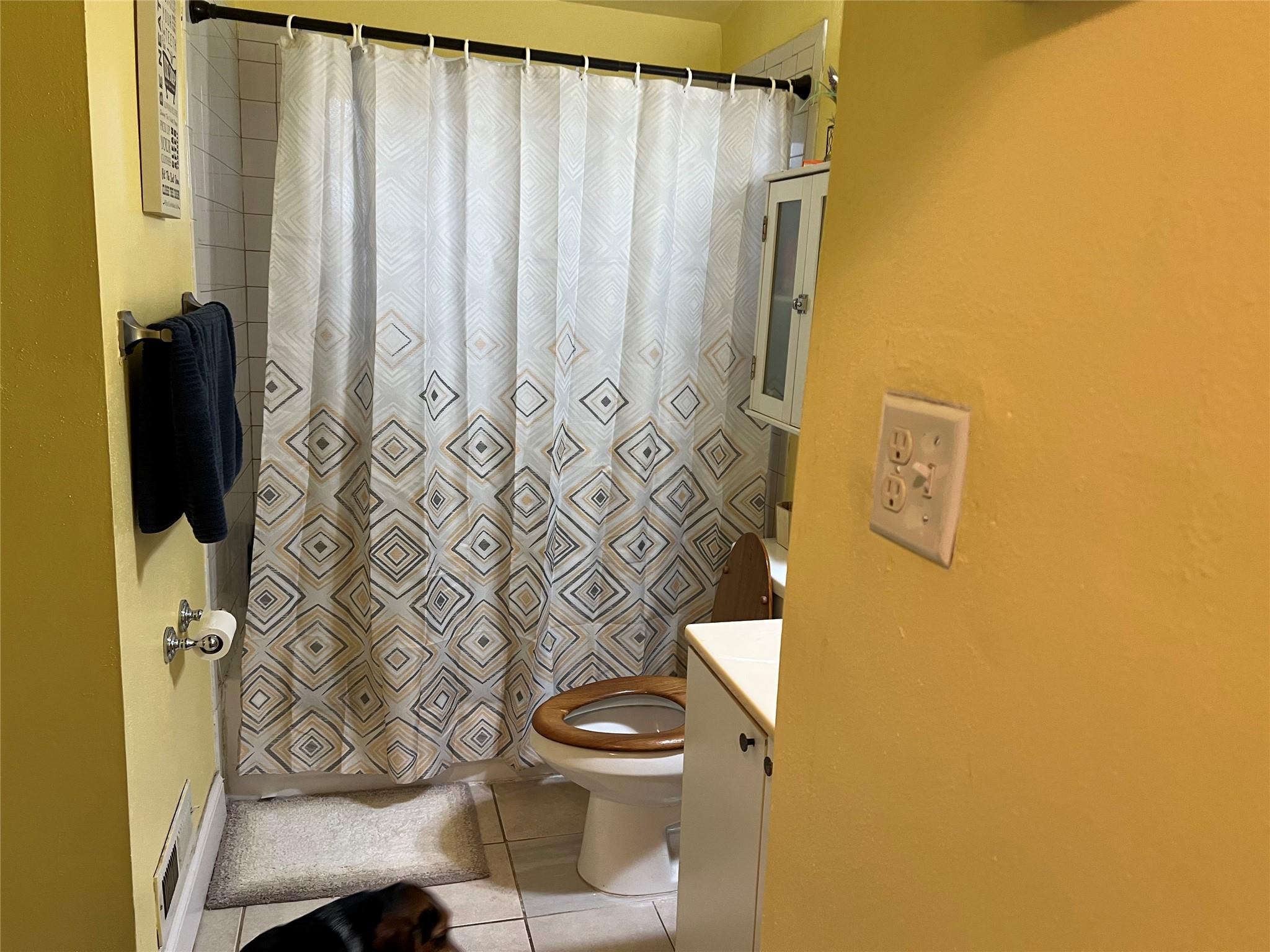76 Samuel Street, Ronkonkoma, New York image 8