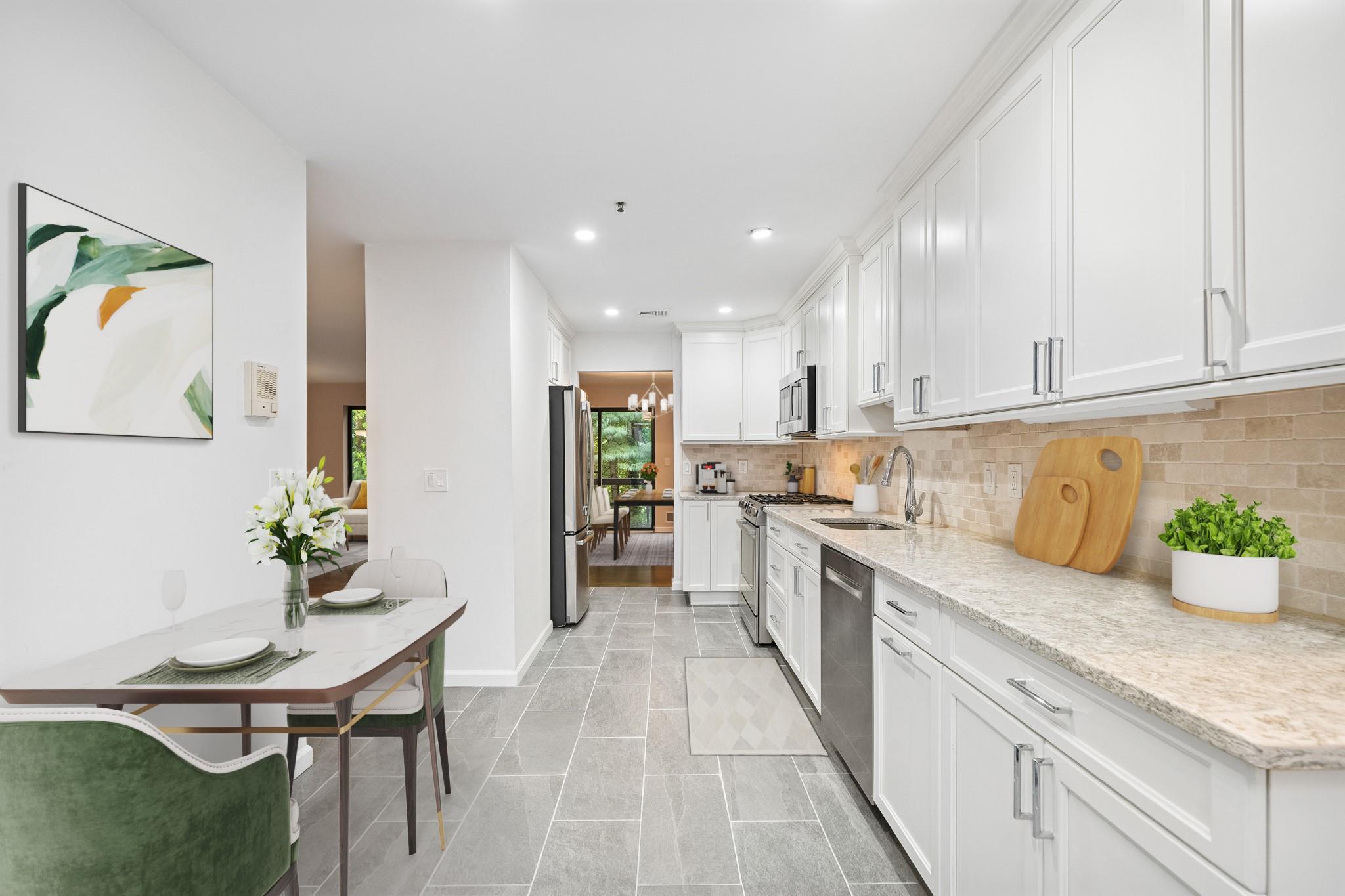 224 Dogwood Lane, Hartsdale, New York image 15