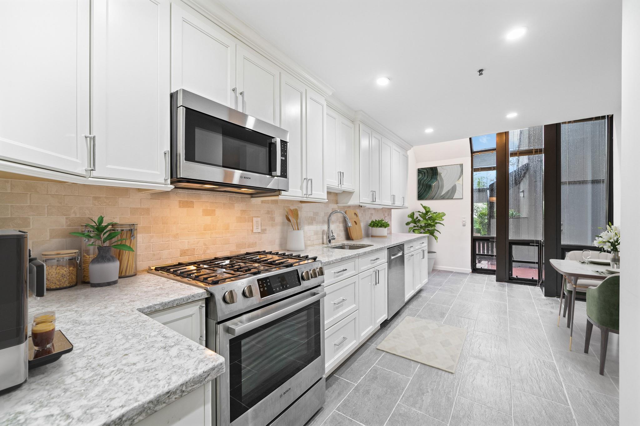 224 Dogwood Lane, Hartsdale, New York image 11