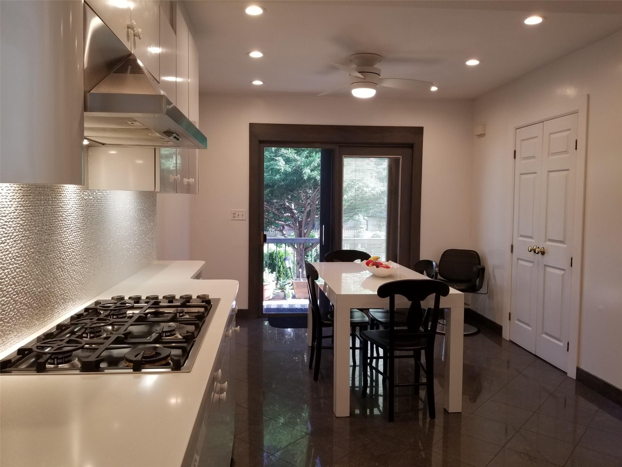 209-08 S 33 Avenue, Bayside, New York image 3