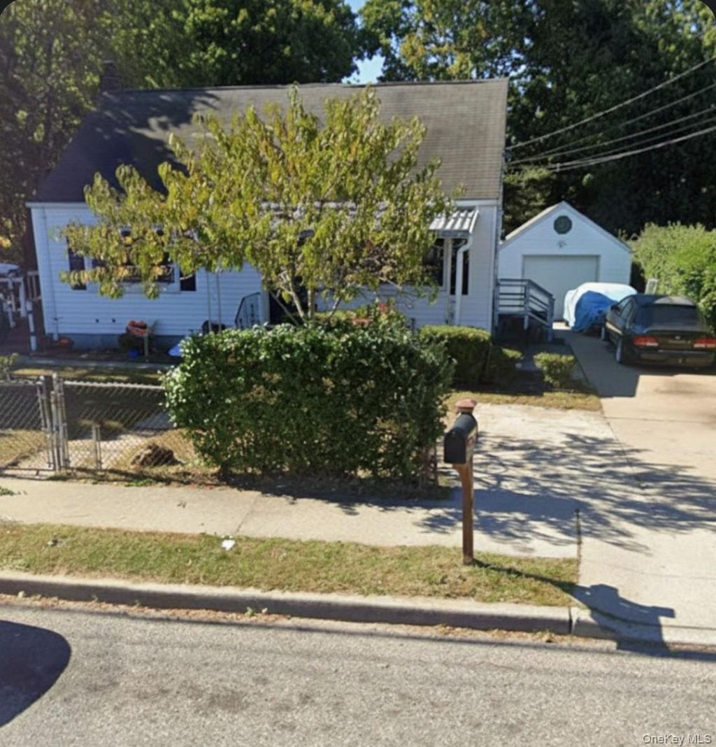 Photo of 49 Peters Boulevard, Central Islip, NY 11722 (MLS # 959559)