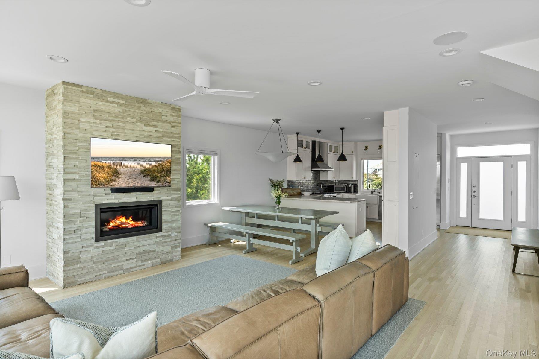 617 Dune Road