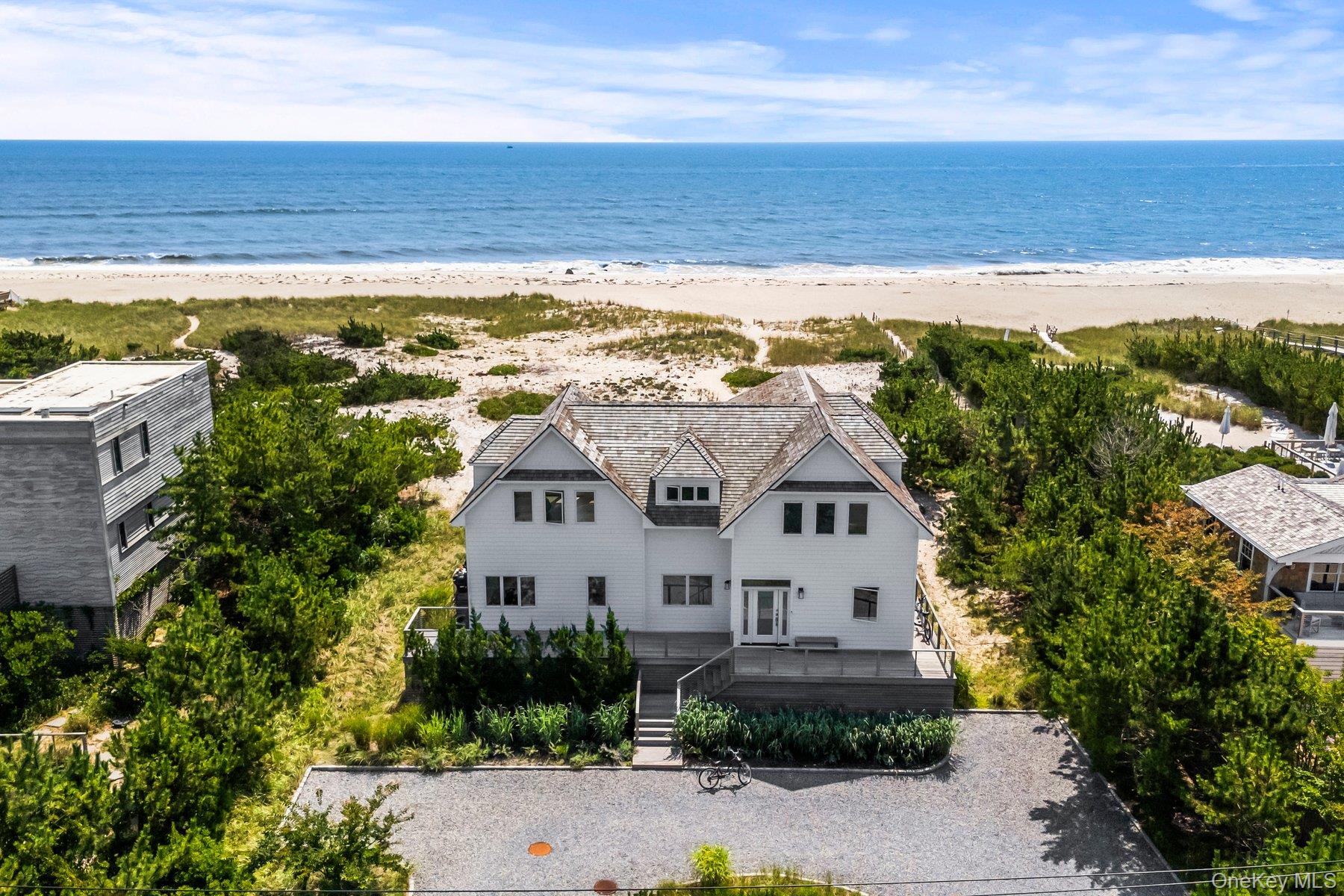 617 Dune Road