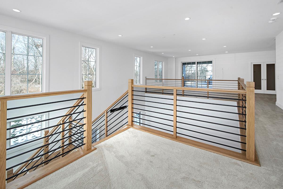 Chappaqua, New York 10514, United States, 2 Bedrooms Bedrooms, ,4 BathroomsBathrooms,Residential,Active,7657