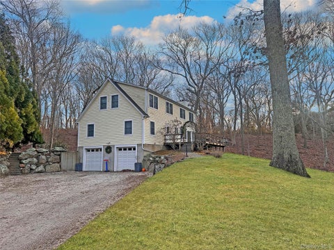 Homes For Rent - 12 Dogwood Lane<br/> Shelter Island, NY 11964