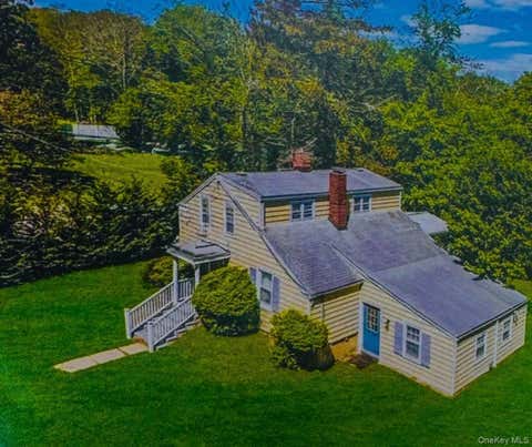 Homes For Sale - 1680 N Sea Road<br/> Southampton, NY 11968