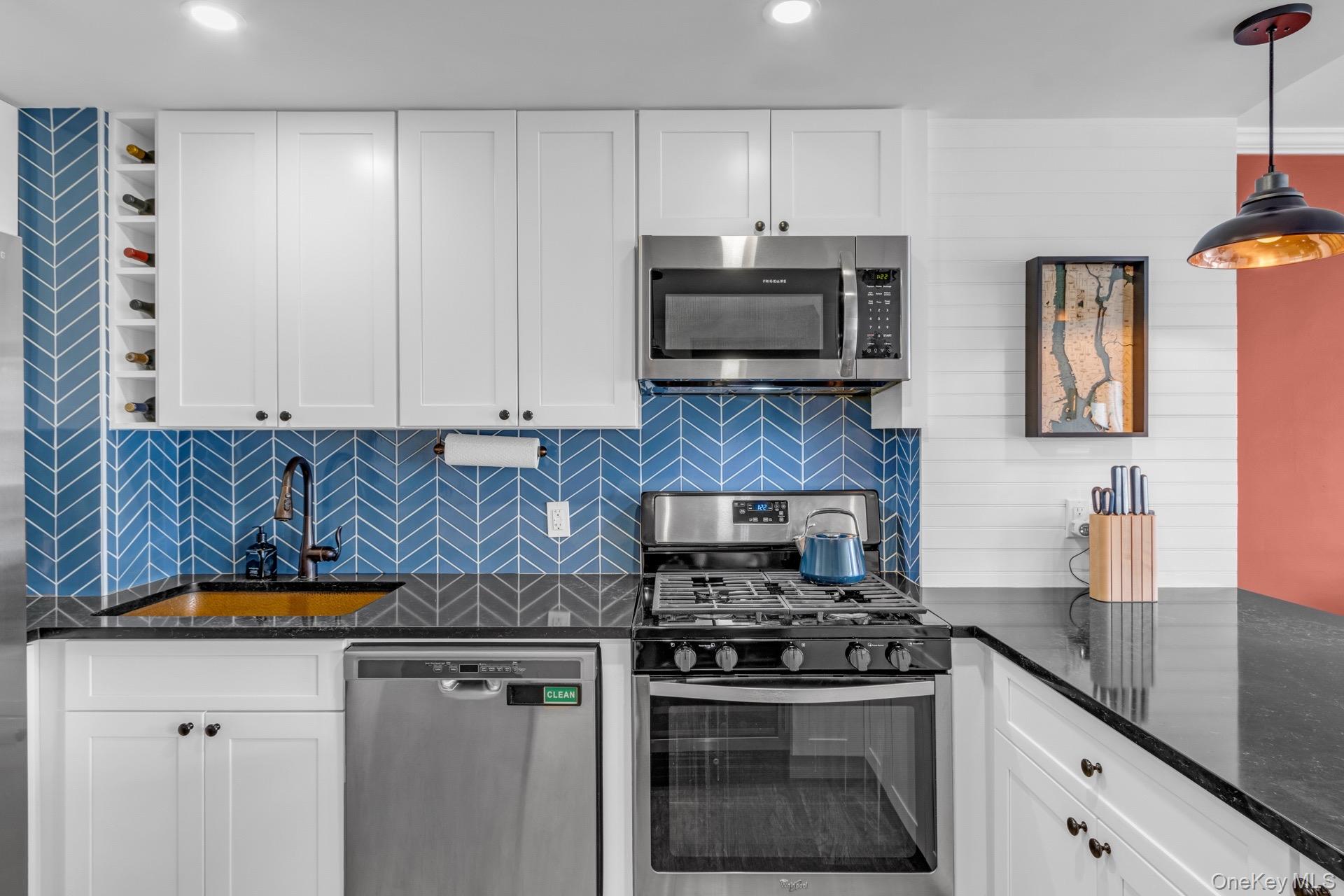 345 E 93rd Street 11DE