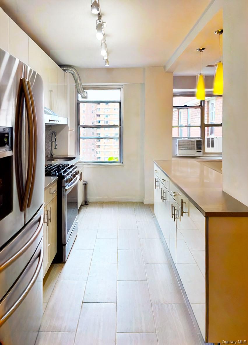 573 Grand Street D802