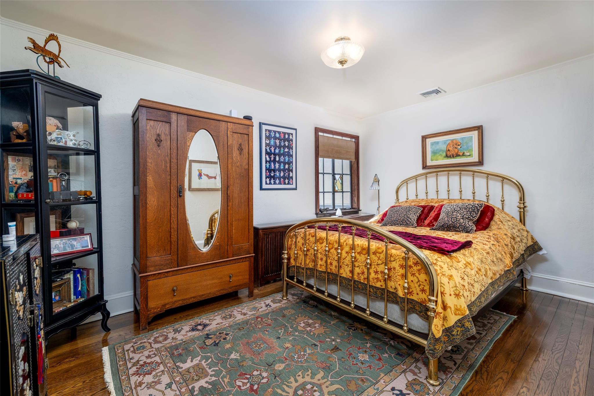 58 Strathmore Lane, Rockville Centre, New York image 13