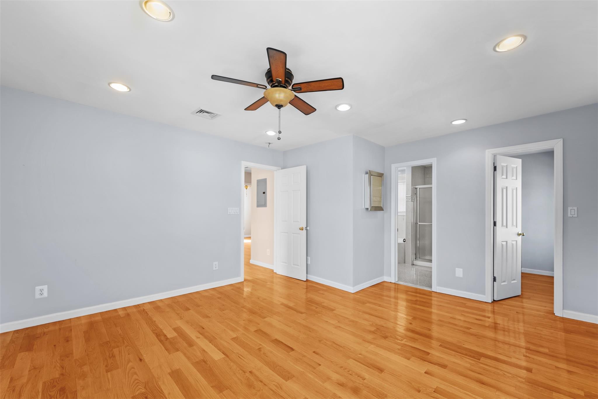 81-42 250 Street, Bellerose, New York image 17